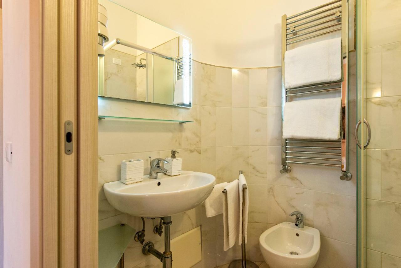 Merulana Suite 2 Roma Ngoại thất bức ảnh